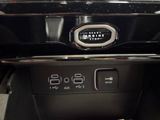 New 2026 Jeep Grand Cherokee L Limited AWD/4WD image 19