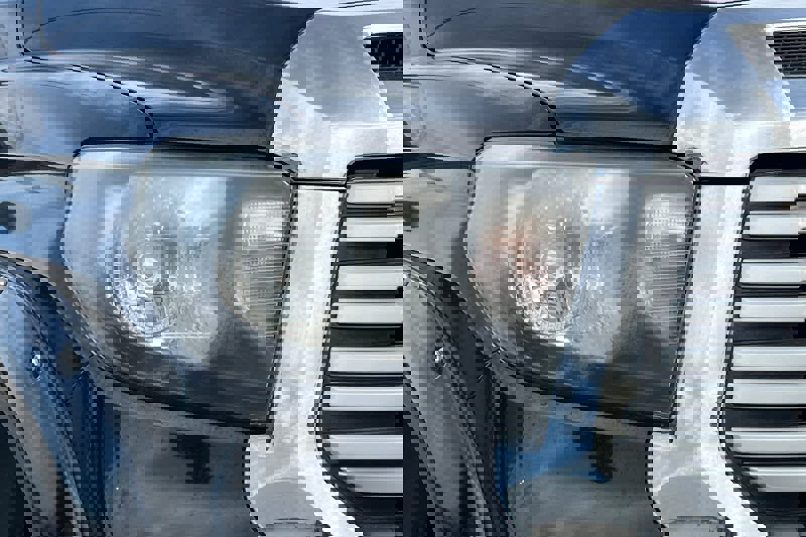 Used 2017 Toyota Tundra Limited image 32