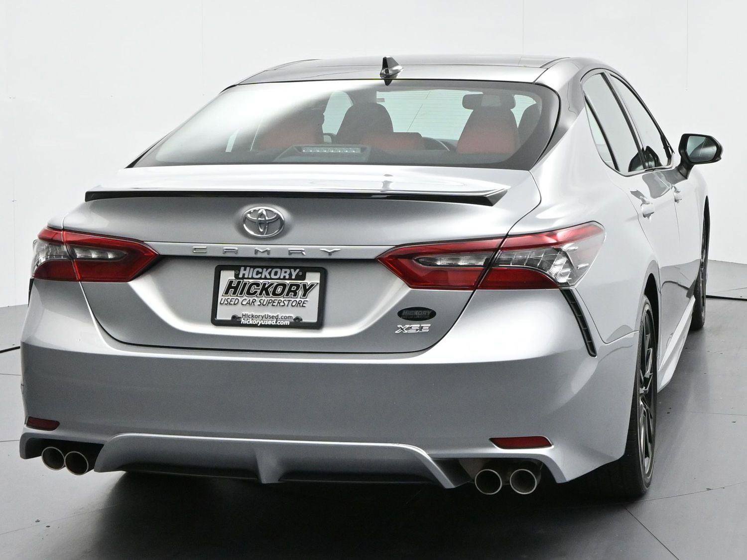 Used 2024 Toyota Camry XSE FWD image 6