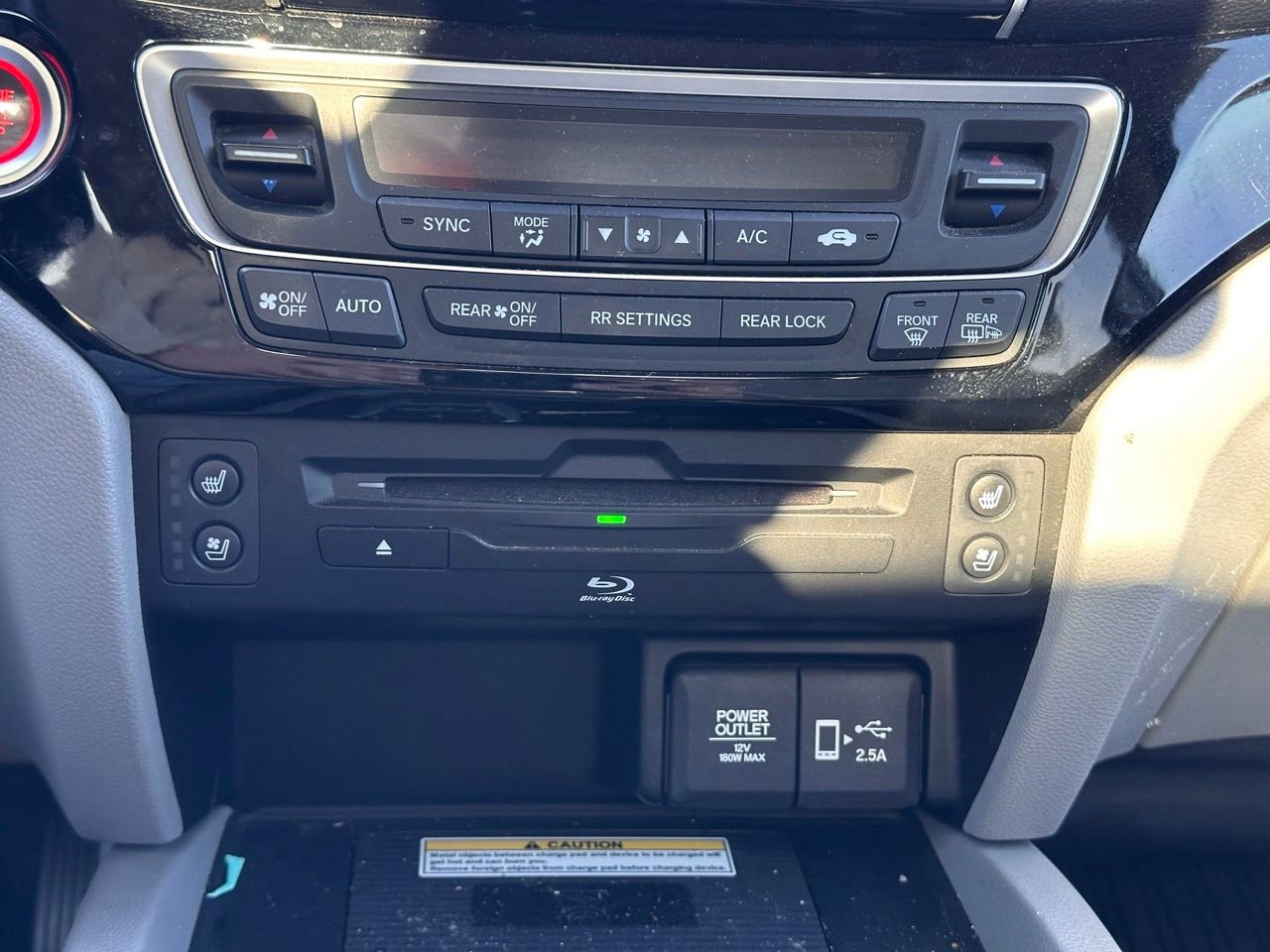 Used 2021 Honda Pilot Elite image 38