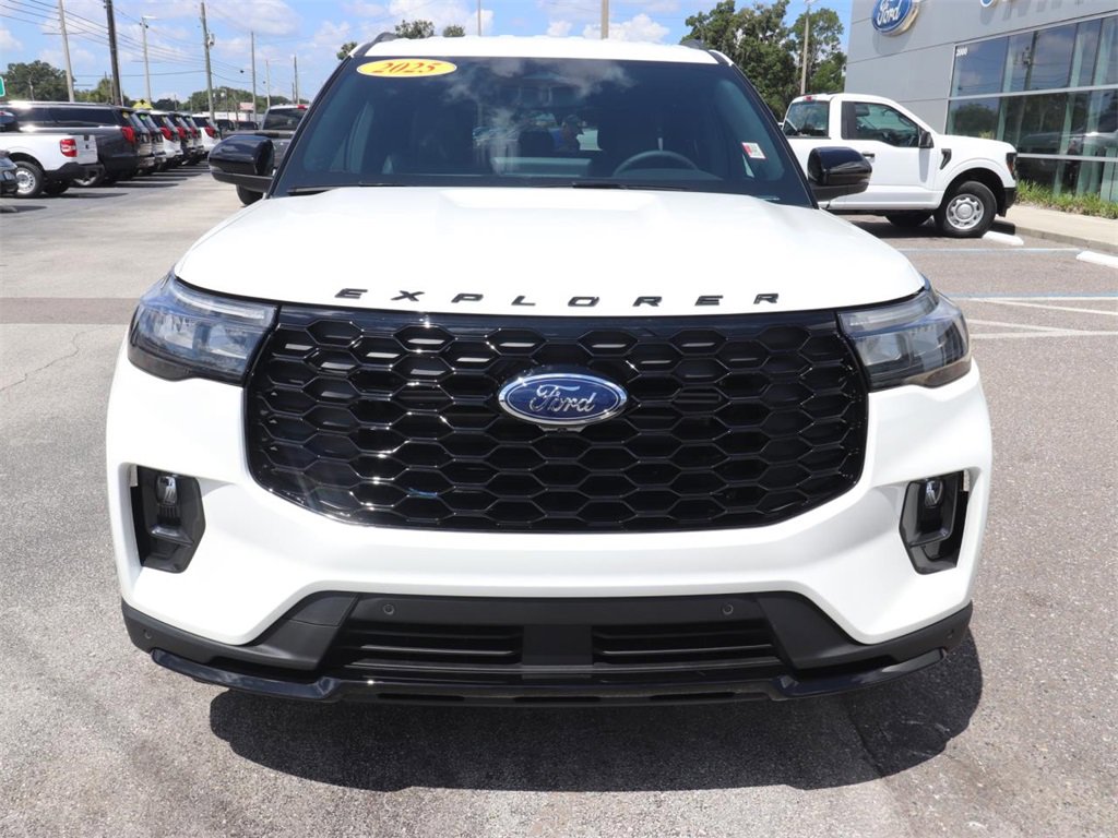 New 2025 Ford Explorer ST-Line image 6