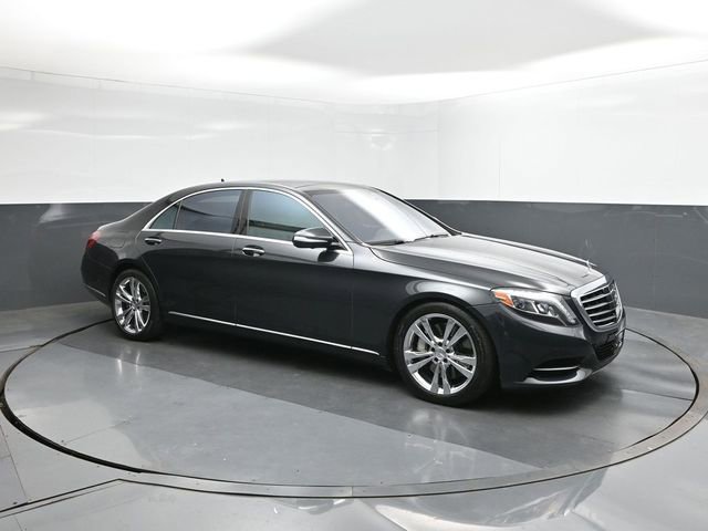 Used 2015 Mercedes-Benz S 550 Sedan w/ Premium 1 Package image 17