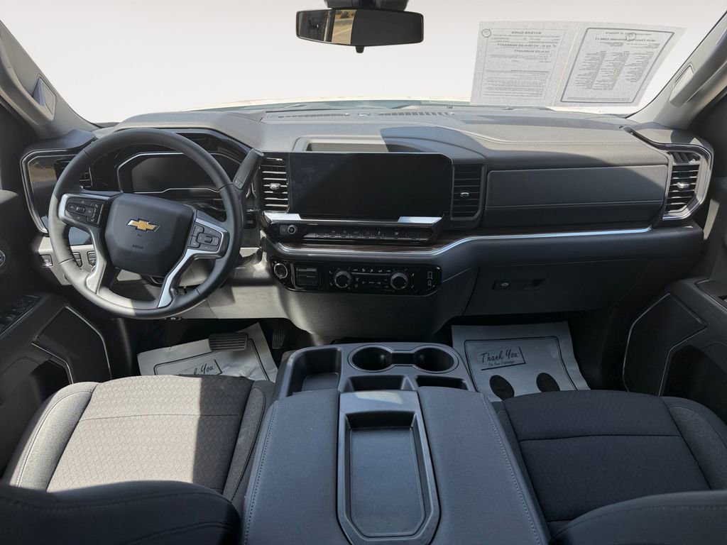 Used 2025 Chevrolet Silverado 1500 LT image 12