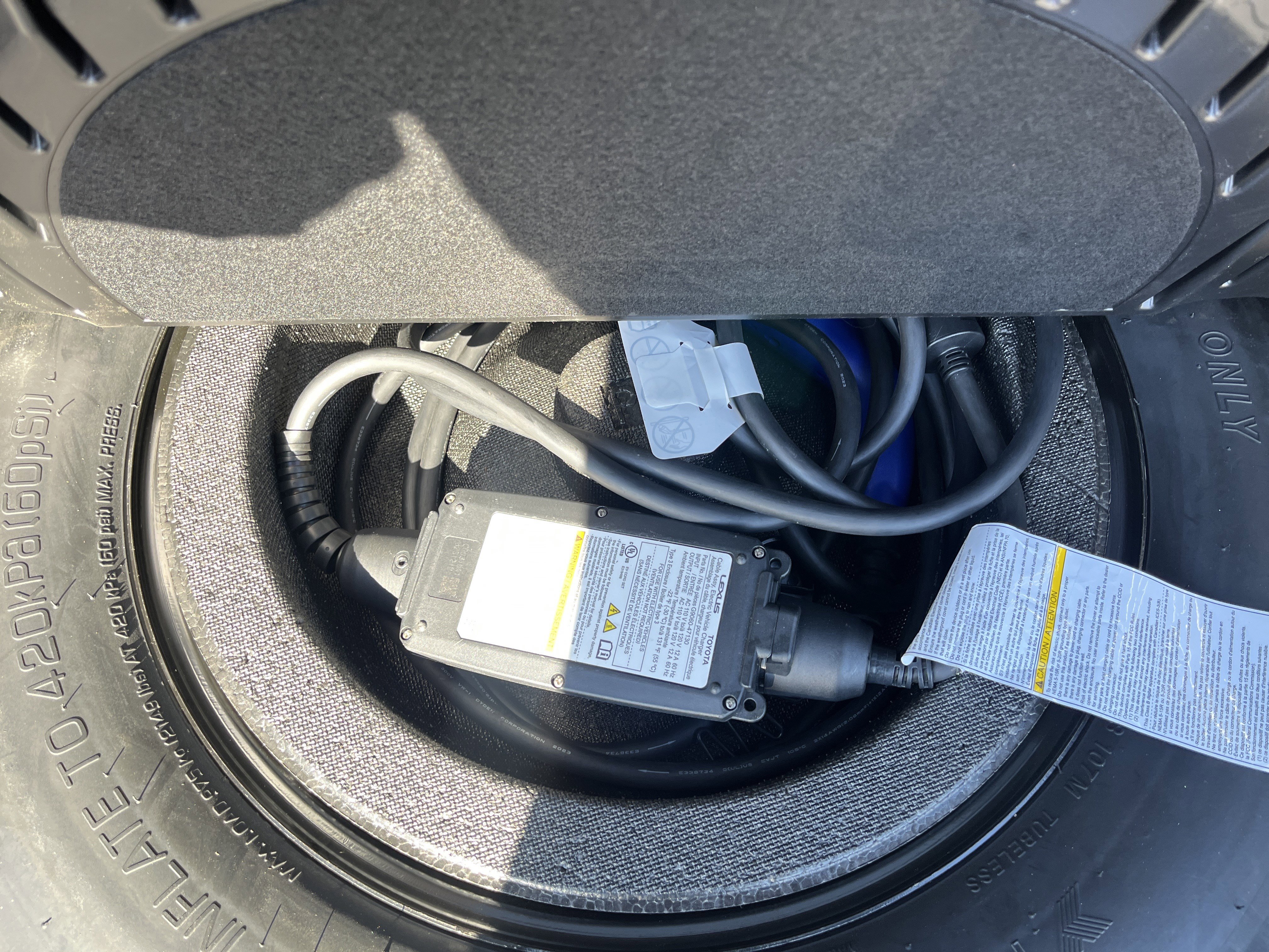 Certified 2024 Toyota RAV4 SE w/ Weather & Moonroof Package image 33