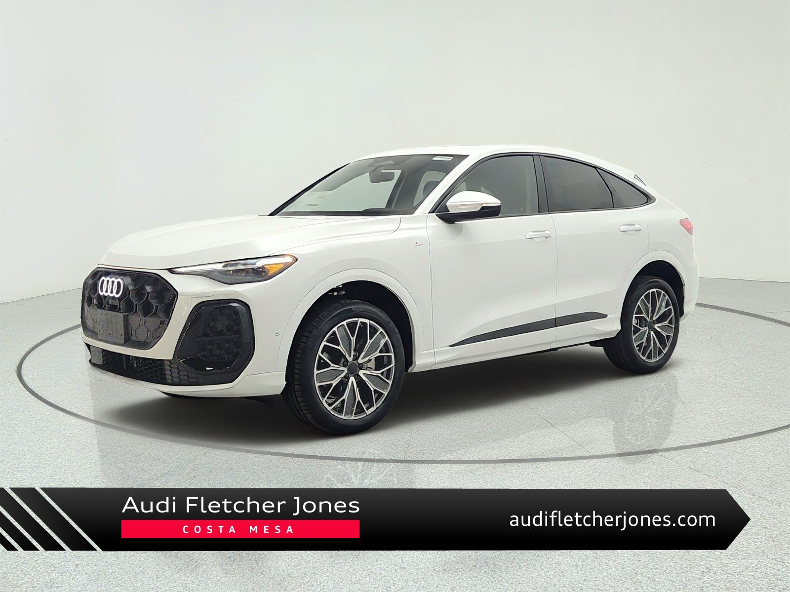 New 2026 Audi Q5 Premium Plus AWD/4WD image 1