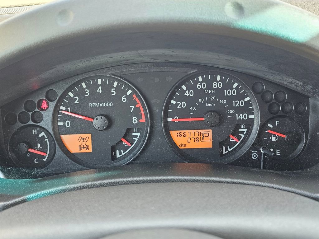 Used 2005 Nissan Frontier LE w/ (T01) Traction Pkg AWD/4WD image 20