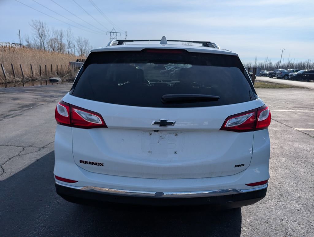 Used 2021 Chevrolet Equinox Premier w/ Redline Edition image 9