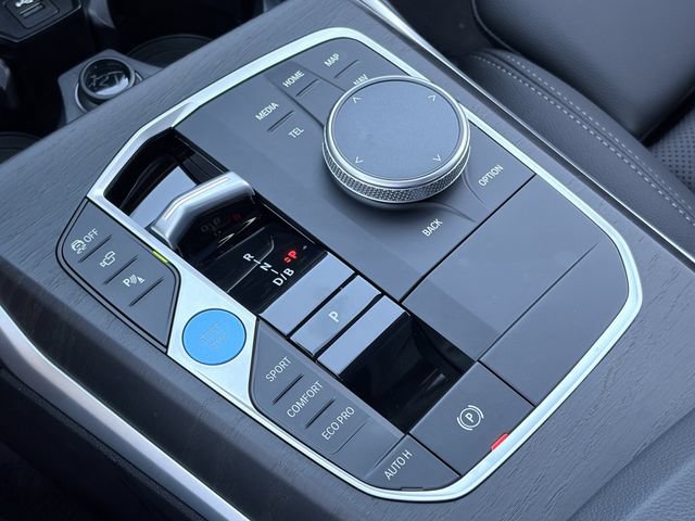 Certified 2023 BMW i4 eDrive35 w/ Premium Package RWD image 33