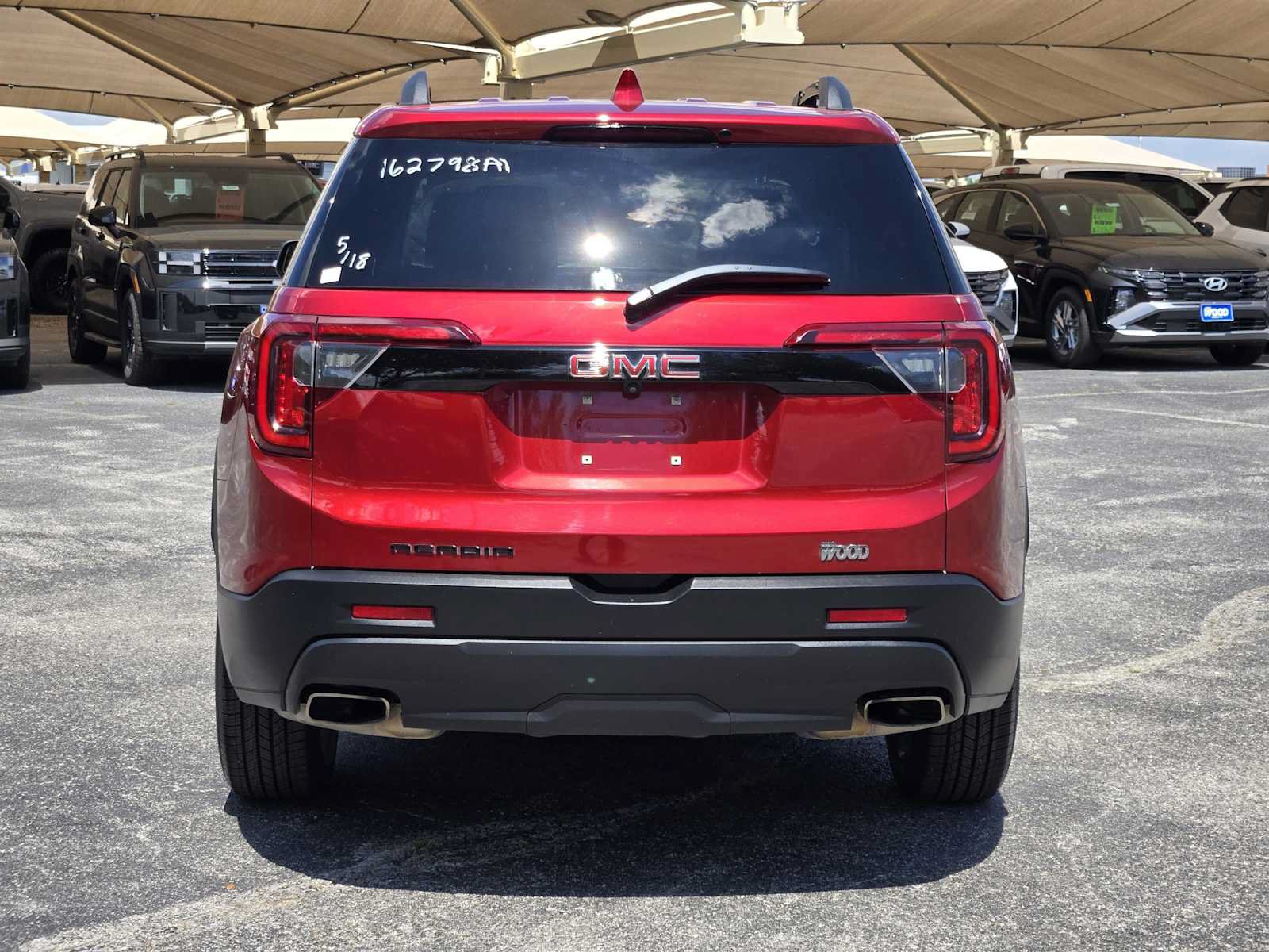 Certified 2023 GMC Acadia SLT w/ Elevation Edition FWD image 6
