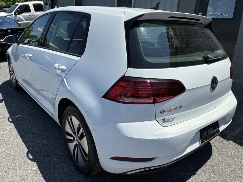 Used 2019 Volkswagen e-Golf SE w/ Driver Assistance Package FWD image 4