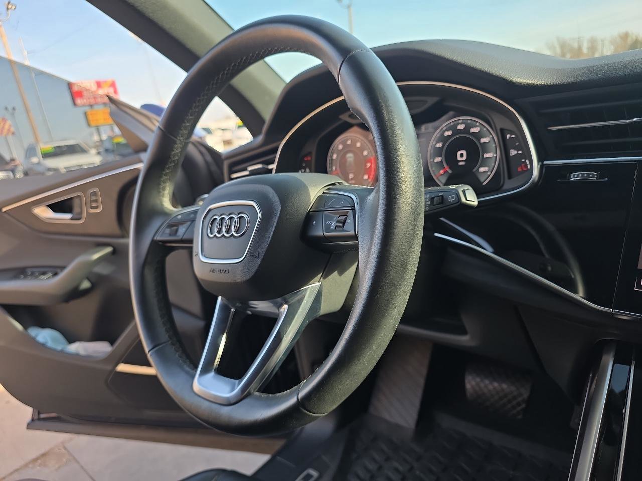 Used 2021 Audi Q8 Premium Plus w/ Premium Plus Package AWD/4WD image 13