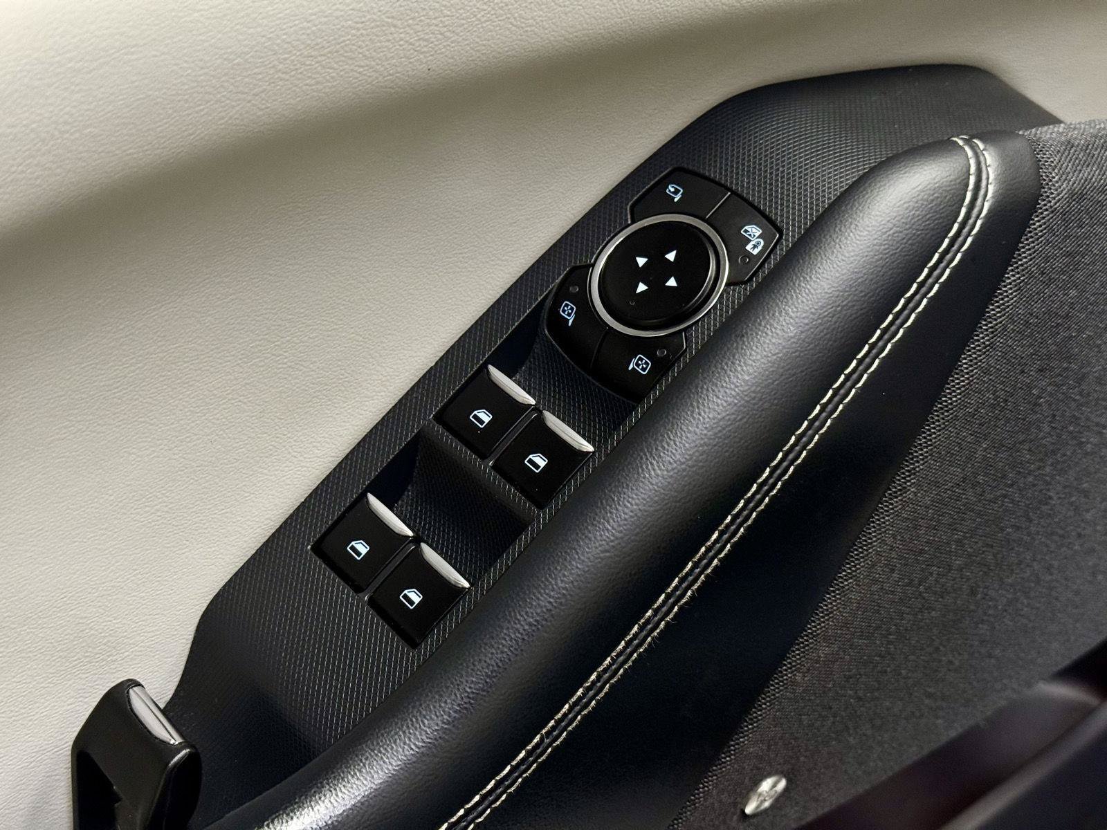 Used 2023 Ford Mustang Mach-E Premium RWD image 13