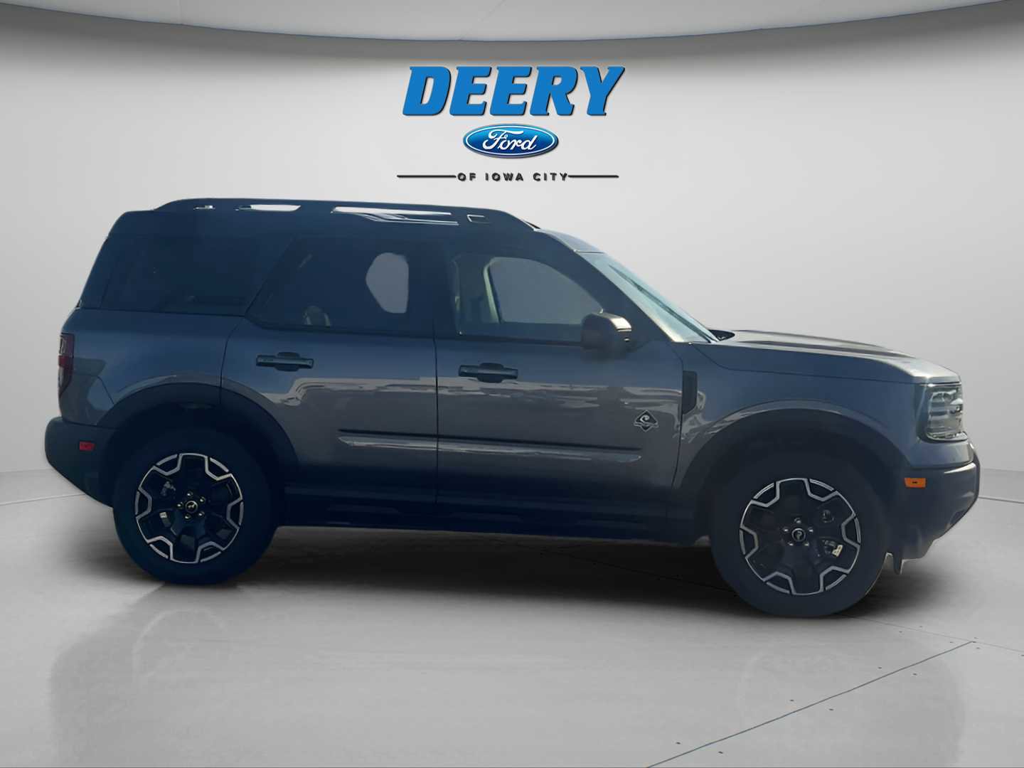 Used 2025 Ford Bronco Sport Outer Banks image 6