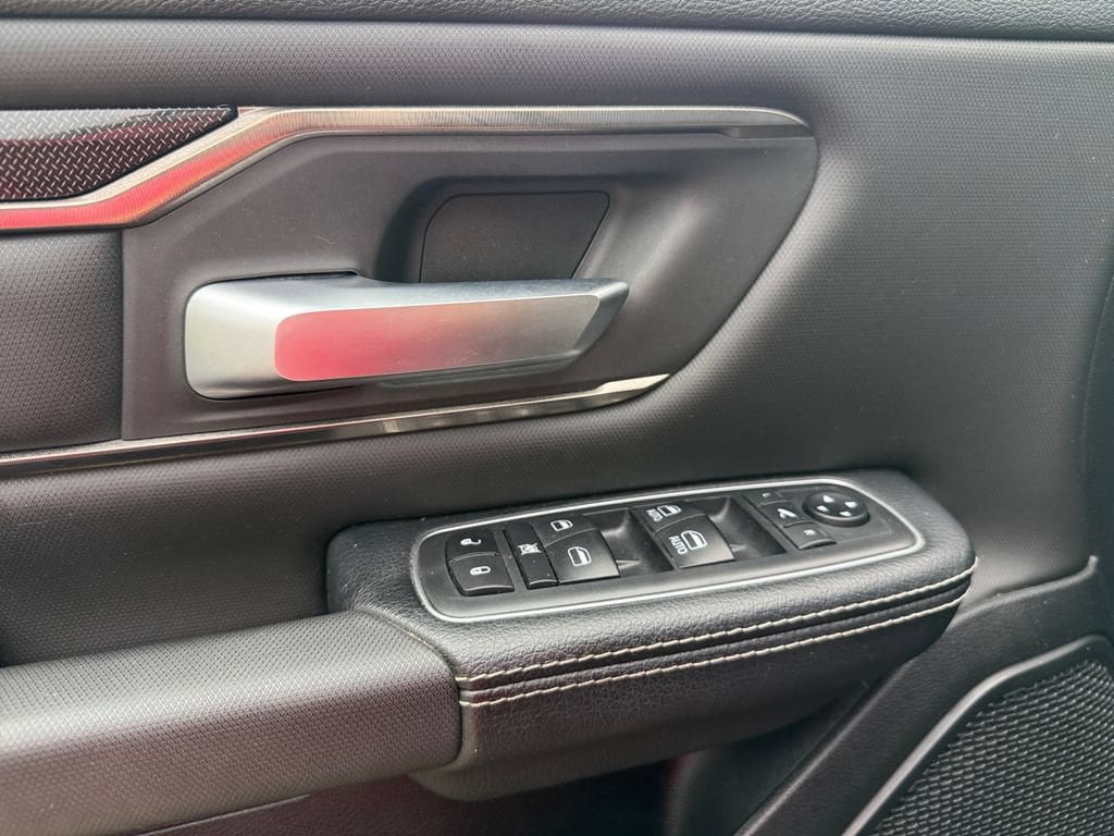 Used 2020 RAM 1500 Rebel AWD/4WD image 10