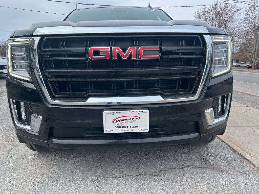 Used 2022 GMC Yukon XL SLE image 9