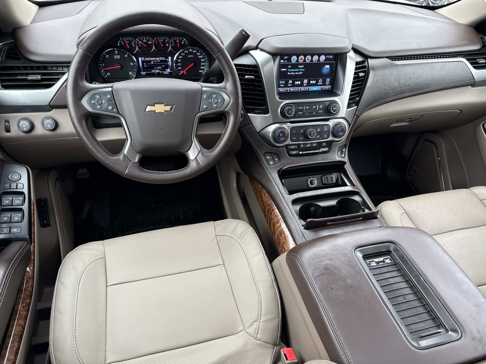 Used 2018 Chevrolet Suburban Premier image 2
