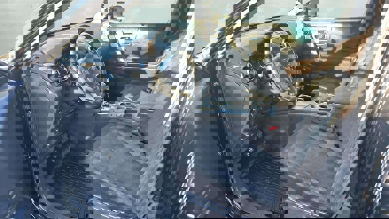 Used 2012 Nissan Rogue S image 15