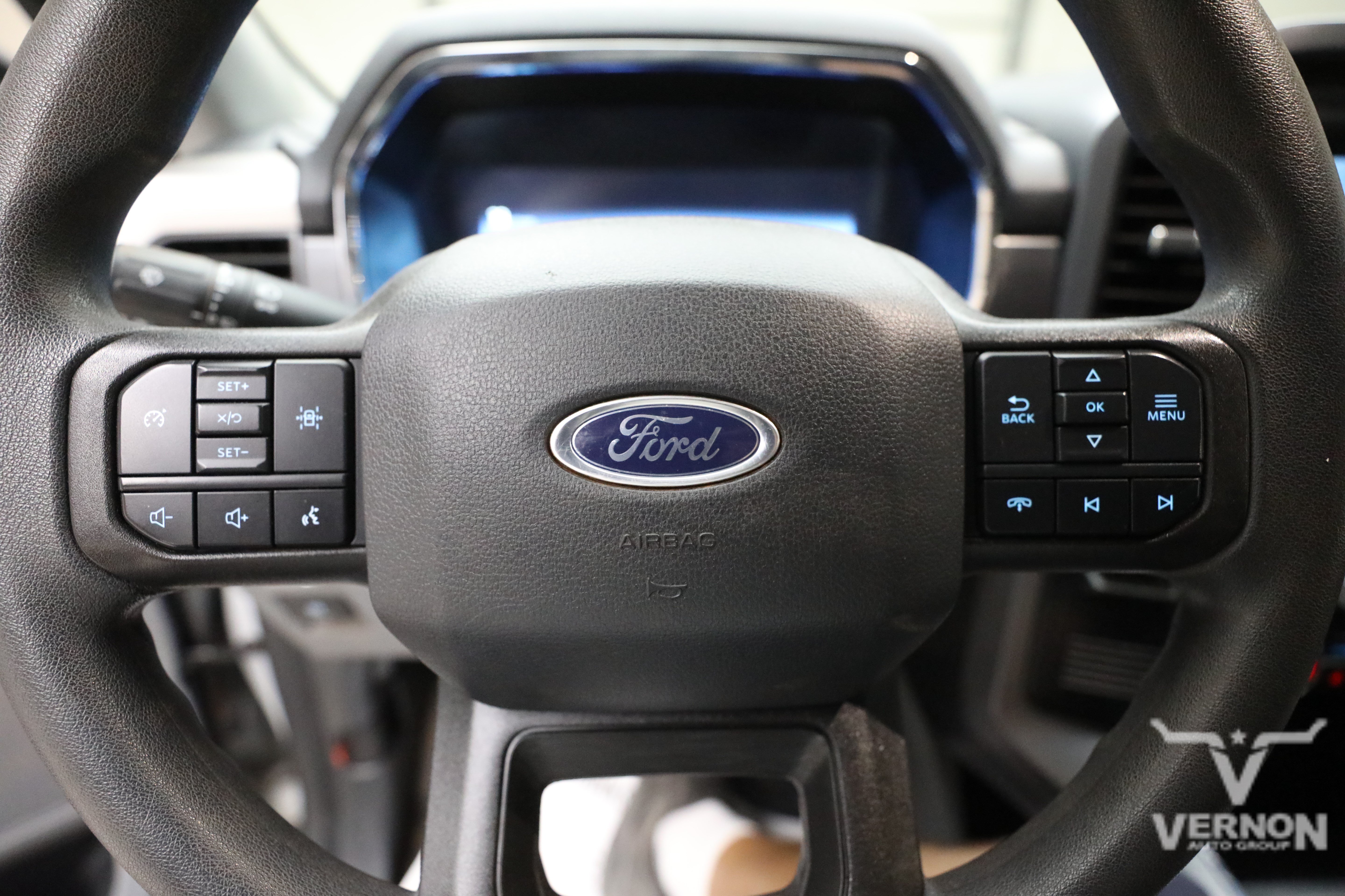 Used 2023 Ford F150 Lightning Pro AWD/4WD image 21