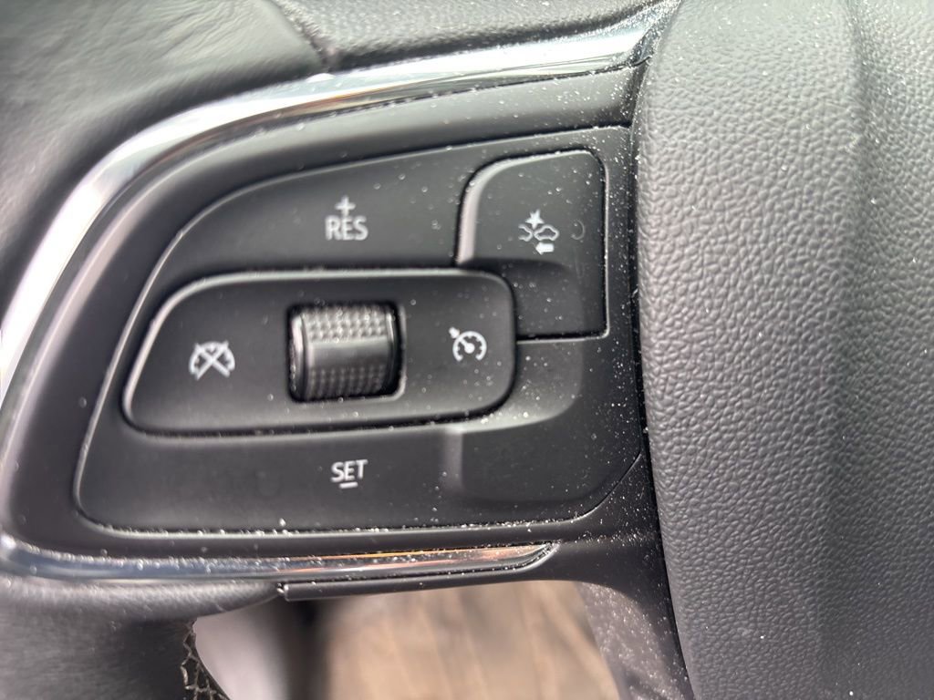 Used 2023 Buick Encore GX Select w/ Sport Touring Package AWD/4WD image 11