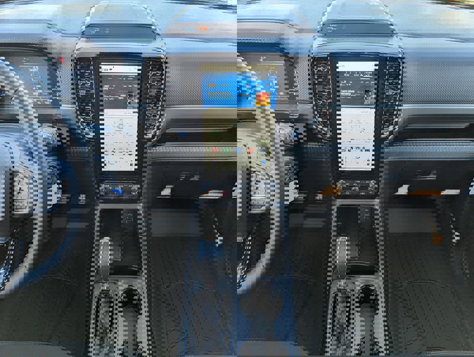 New 2025 Ford Ranger XLT w/ Trailer Tow Package image 7