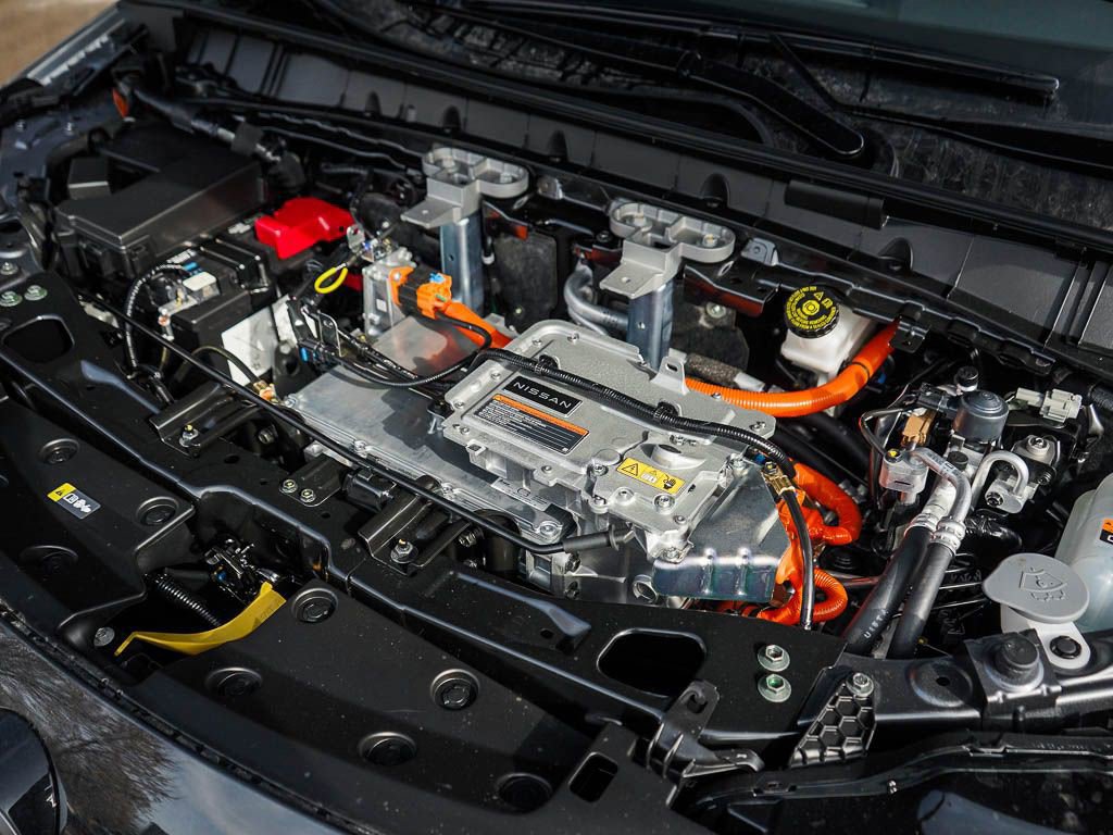 New 2026 Nissan Leaf SV+ w/ Illuminated Package image 7