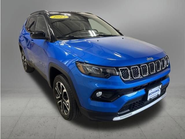 Used 2023 Jeep Compass Limited AWD/4WD image 6