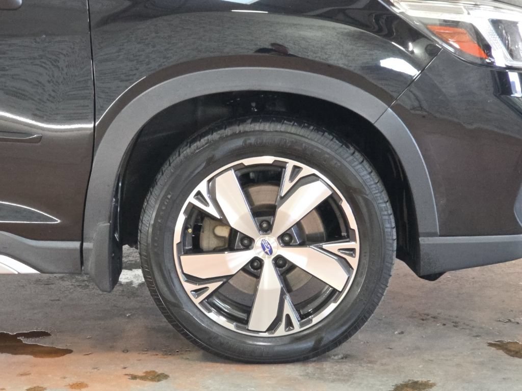 Used 2021 Subaru Forester Touring AWD/4WD image 7