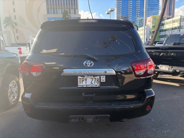Used 2018 Toyota Sequoia Limited w/ Safety & Convenience Package RWD image 8