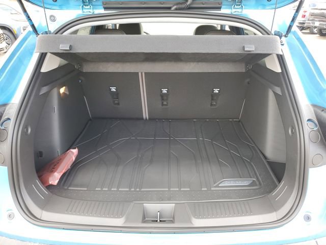 New 2026 Chevrolet Trax ACTIV w/ Sunroof Package image 9