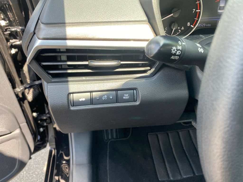 Certified 2025 Nissan Altima 2.5 SV FWD image 19