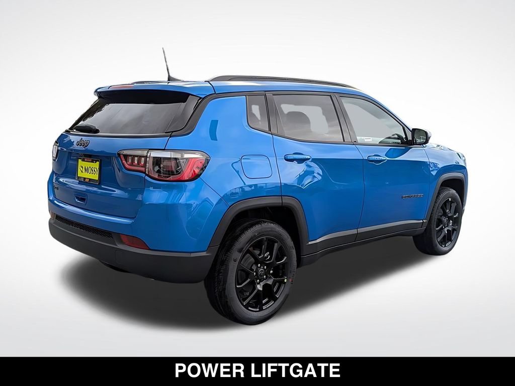 New 2026 Jeep Compass Latitude AWD/4WD image 8