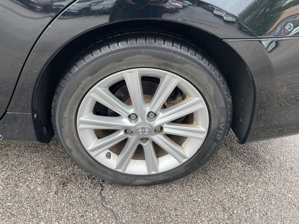 Used 2013 Toyota Camry XLE FWD image 10