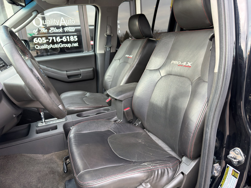 Used 2012 Nissan Xterra PRO-4X w/ Pro-4x Leather Pkg image 17