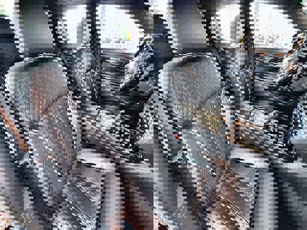 Used 2018 BMW 750i xDrive image 14