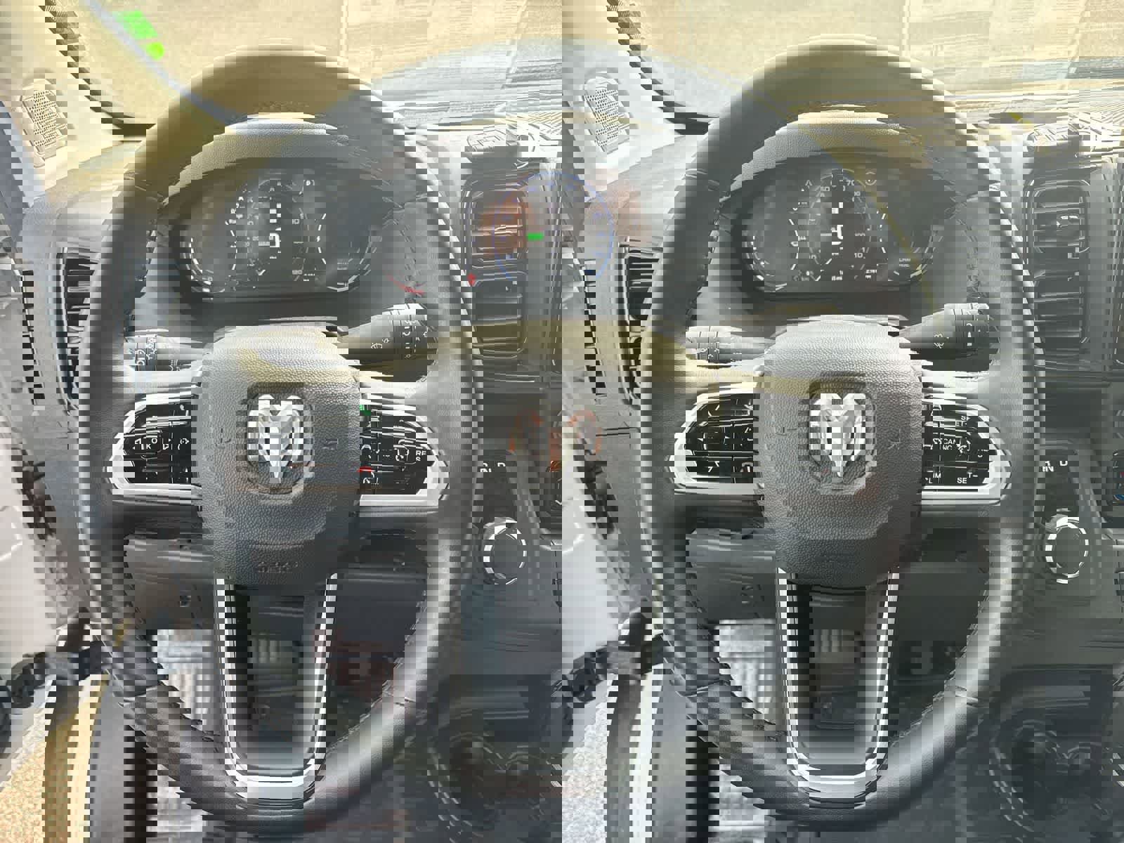 Used 2024 RAM ProMaster 3500 w/ Delivery Van Package image 19