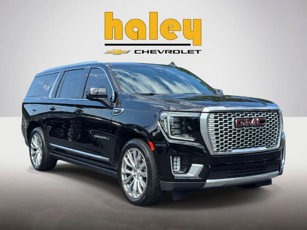 Used 2023 GMC Yukon XL Denali w/ Max Trailering Package AWD/4WD image 1