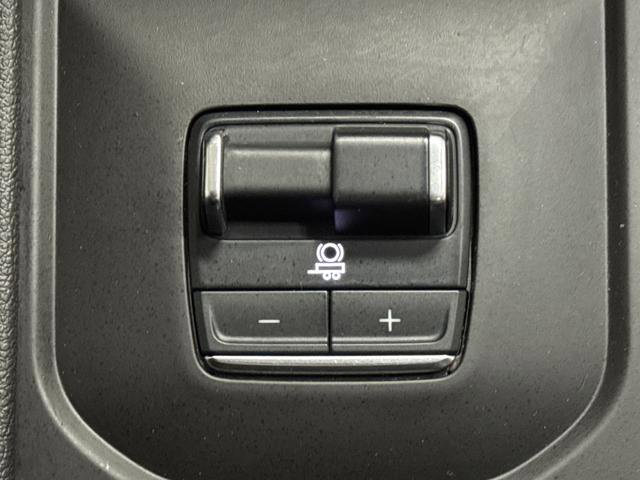 Used 2024 GMC Sierra 2500 AT4 w/ AT4 Premium Plus Package image 27