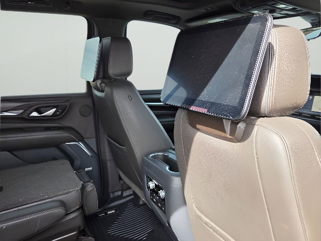 Used 2021 GMC Yukon XL Denali w/ Denali Ultimate Package image 25