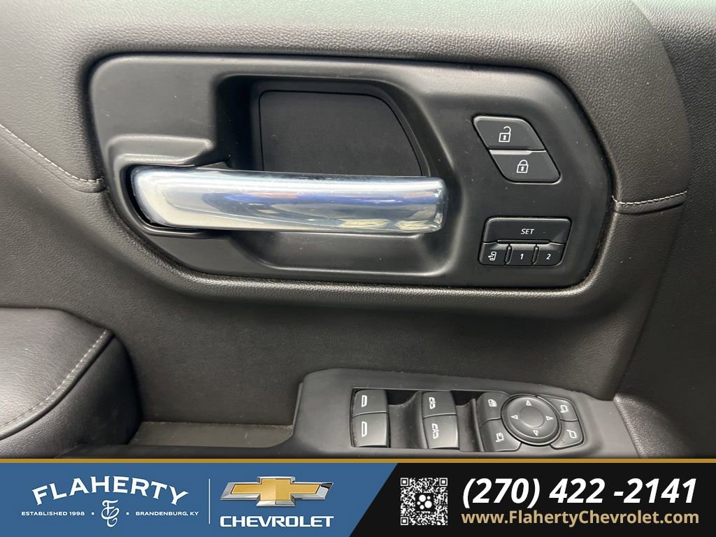 Used 2022 Chevrolet Silverado 1500 High Country w/ Technology Package image 22