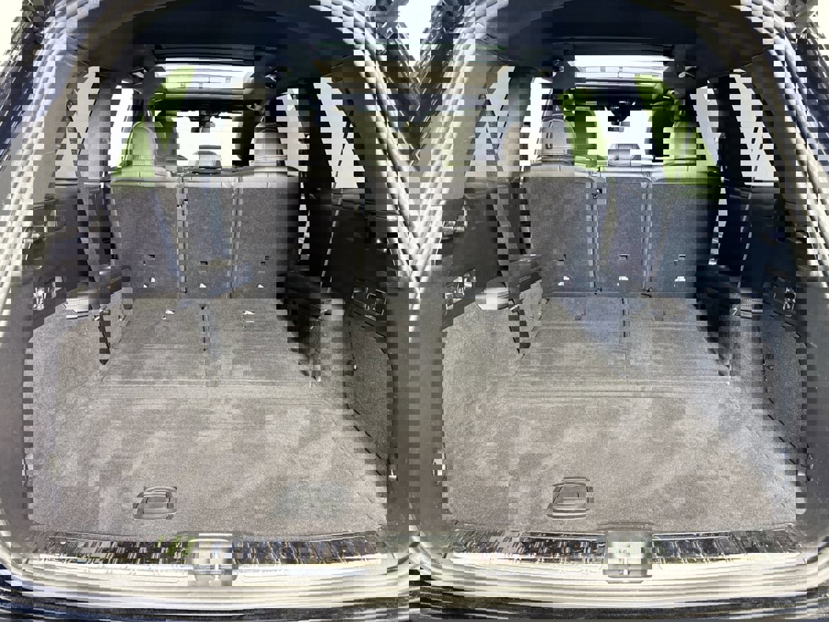 Used 2024 Mercedes-Benz GLS 450 4MATIC image 34