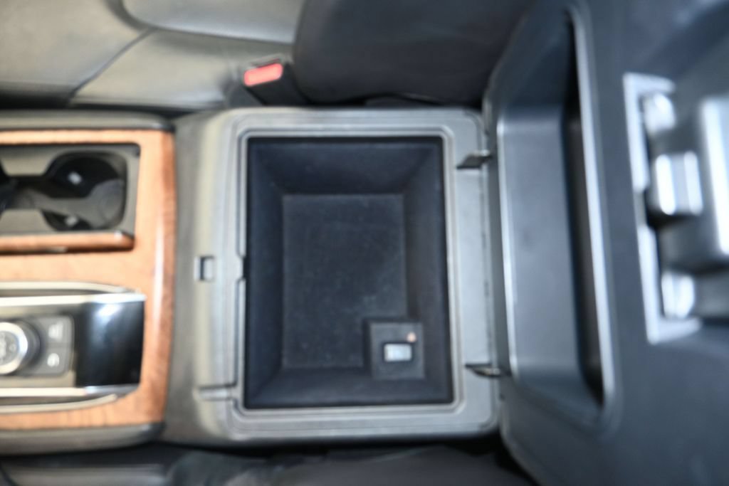 Used 2021 Nissan Armada SL w/ Captain's Chairs Package AWD/4WD image 20