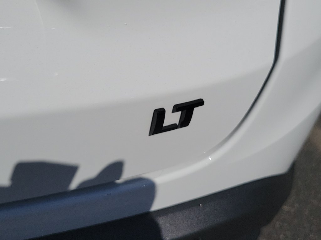 New 2026 Chevrolet Trax LT w/ Driver Confidence Package FWD image 22