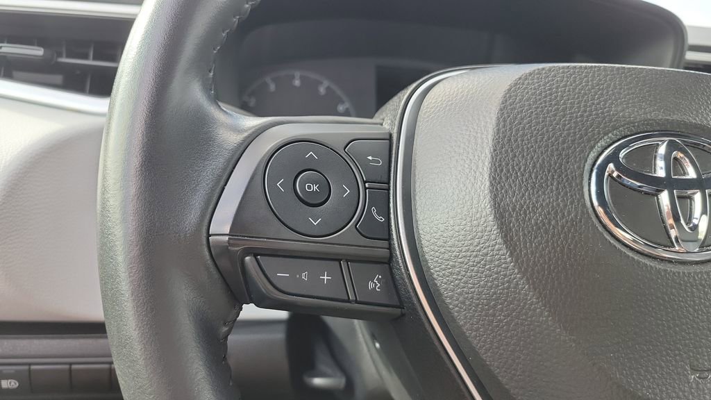 Used 2024 Toyota Corolla SE image 33