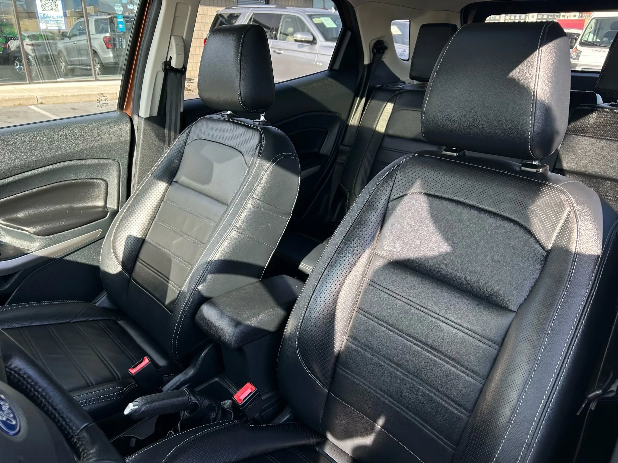 Used 2018 Ford EcoSport Titanium image 22