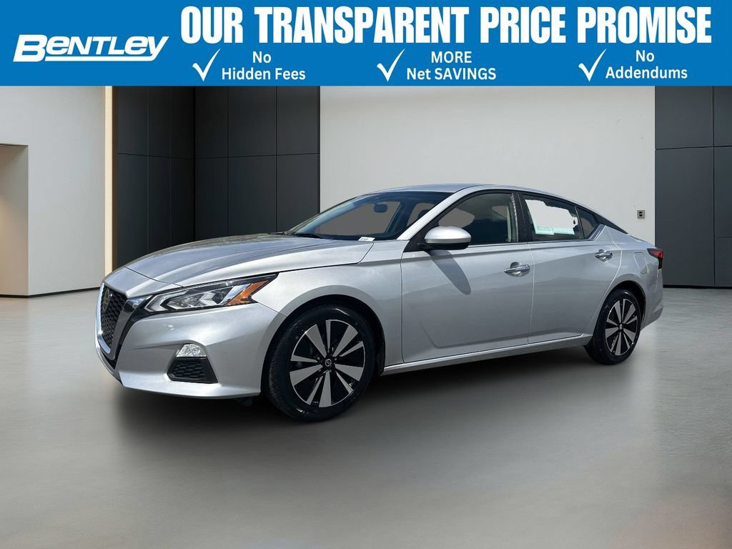 Used 2022 Nissan Altima 2.5 SV