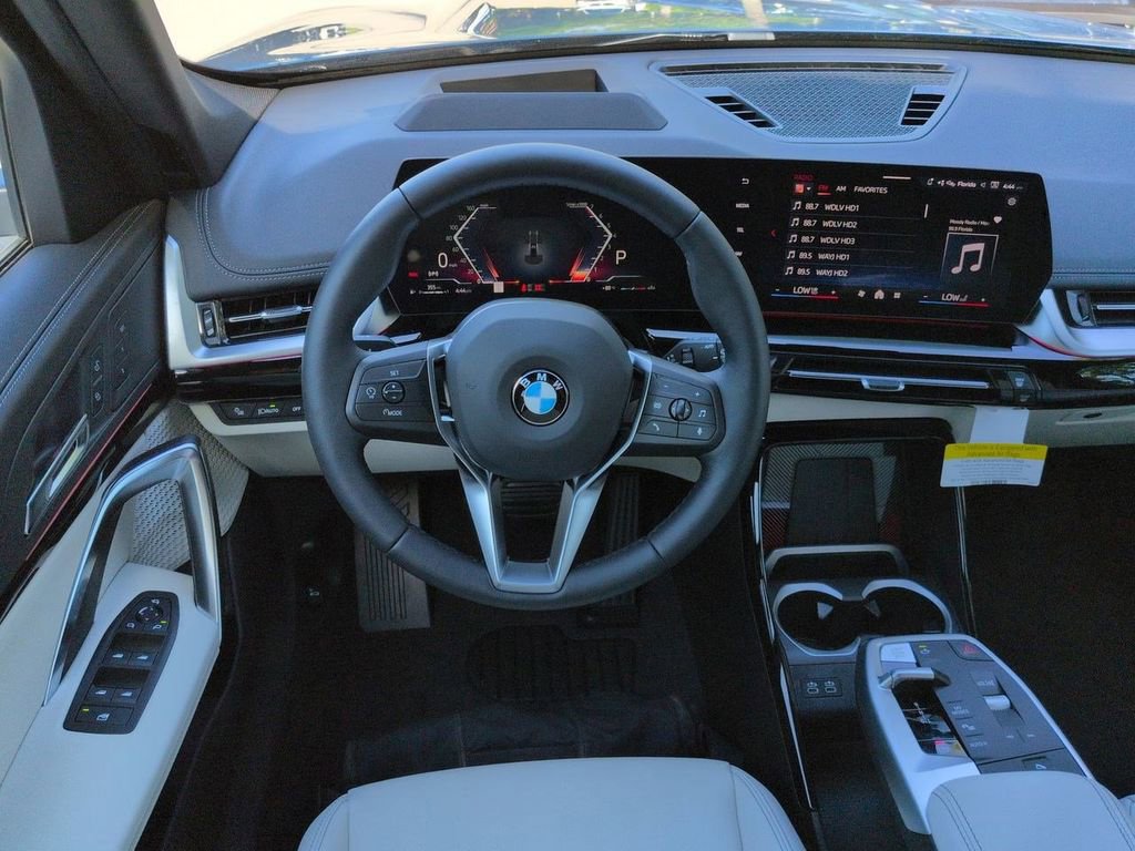 New 2026 BMW X1 xDrive28i w/ Technology Package AWD/4WD image 16