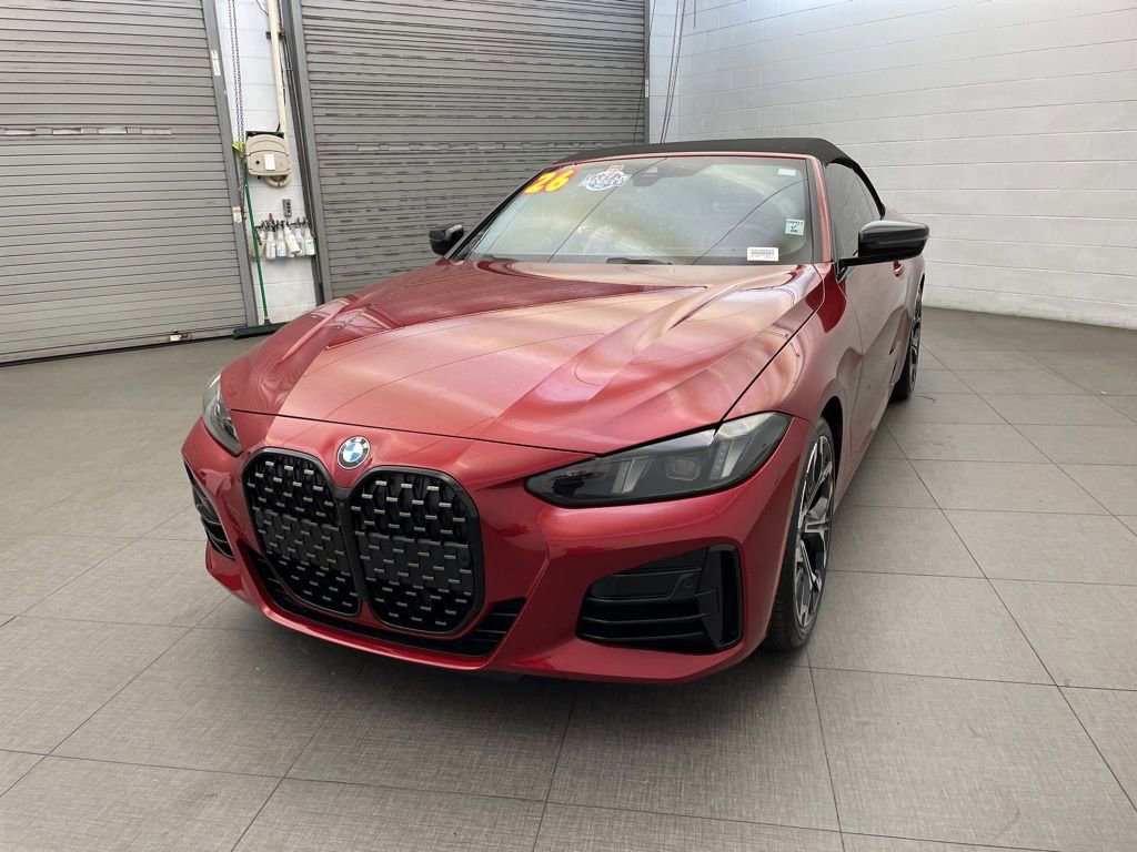 Used 2026 BMW 430i Convertible w/ M Sport Package image 3
