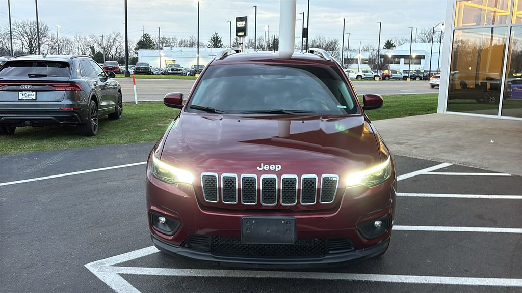 Used 2019 Jeep Cherokee Latitude w/ Cold Weather Group image 5