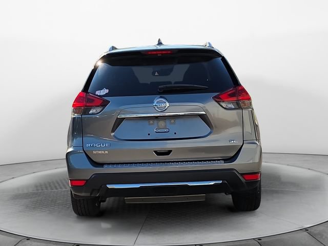 Used 2018 Nissan Rogue SL w/ Premium Package FWD image 4