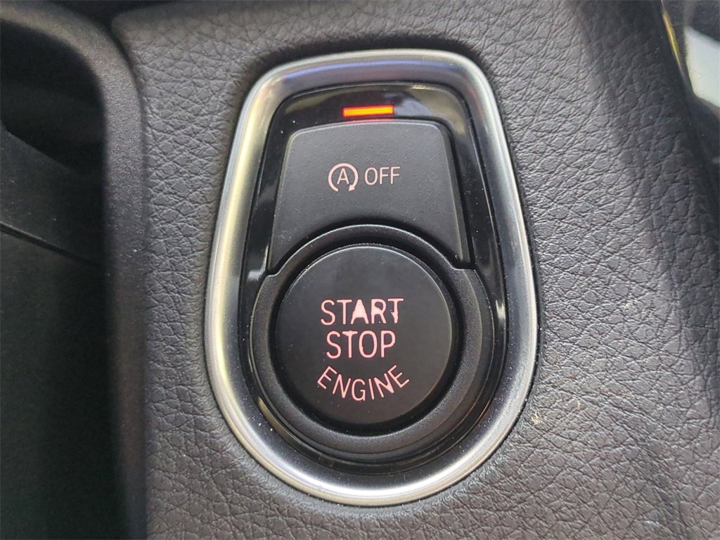 Used 2019 BMW 440i Coupe w/ M Sport Package image 32